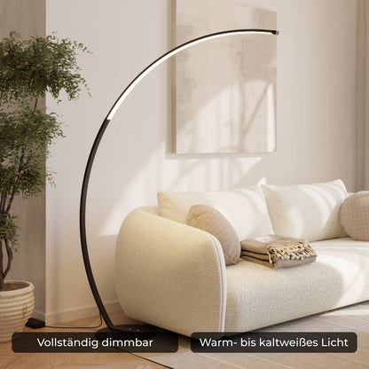 Lampadaire Mavea au design élégant